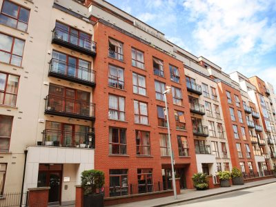 Block Block E, 275 Castleforbes Square