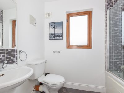 9TheCresent_7_img_0255 9 The Cresent