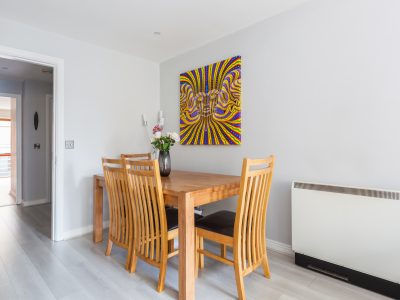 218 Castleforbes Square