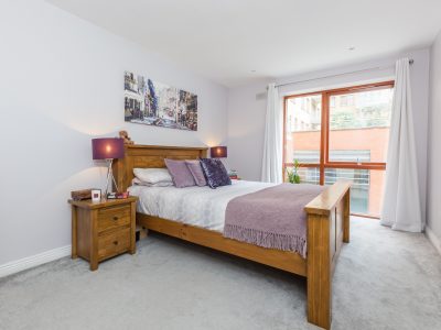 218 Castleforbes Square