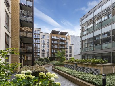 BlockE_3_213 castleforbes sq10