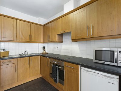 BlockE_4_213 castleforbes sq1