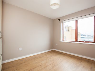 37636_R_1_0_img_0145