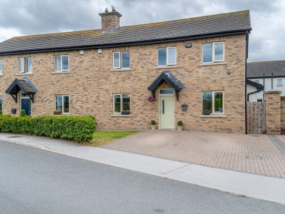 13 Coopers Wood - Exterior Front (2 of 5) - Photo- Ben Ryan