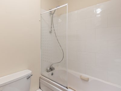 3 Church Square - Bathroom (1 of 5) - Photo- Ben Ryan