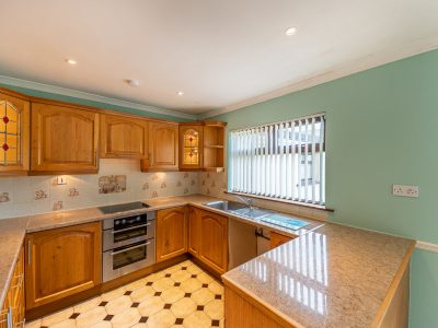 Knightsfield - Kitchen (1 of 4) - Photo- Ben Ryan