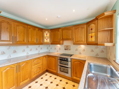 Knightsfield - Kitchen (3 of 4) - Photo- Ben Ryan