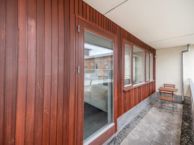 34 Scarlet Row - Living Room Balcony (1 of 2) - Photo- Ben Ryan