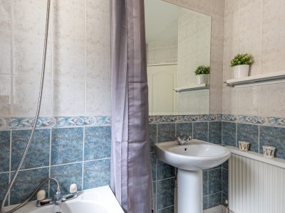 35 Castleview Ave - Bathroom (2 of 3) - Photo- Ben Ryan