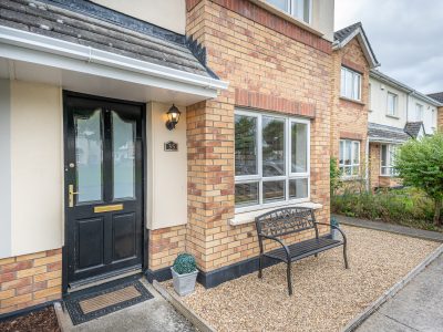 35 Castleview Ave - Exterior Front (5 of 5) - Photo- Ben Ryan