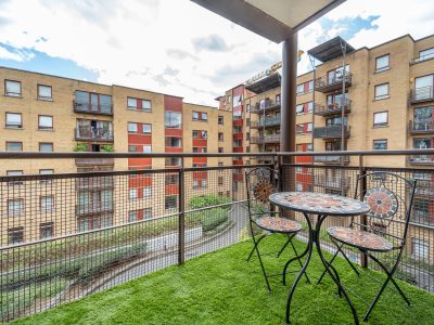 43 Casyleforbes Square - Balcony (1 of 2) - Photo- Ben Ryan