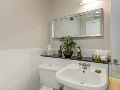 43 Casyleforbes Square - Bathroom (3 of 5) - Photo- Ben Ryan