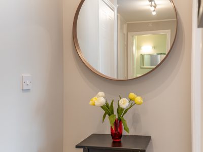 43 Casyleforbes Square - Hall (2 of 5) - Photo- Ben Ryan