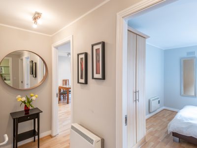 43 Casyleforbes Square - Hall (4 of 5) - Photo- Ben Ryan