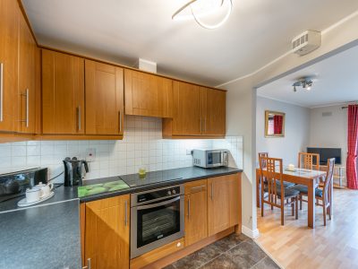 43 Casyleforbes Square - Kitchen (2 of 3) - Photo- Ben Ryan