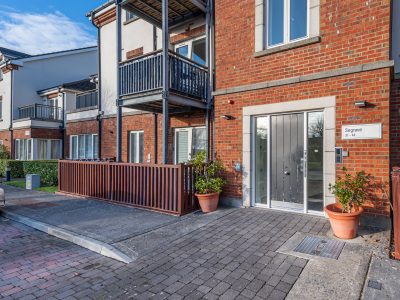 42 Segrave - Exterior (3 of 3) - Photo- Ben Ryan