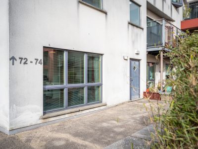 71 The Lighthouse - Exterior (3 of 4) - Photo - Ben Ryan