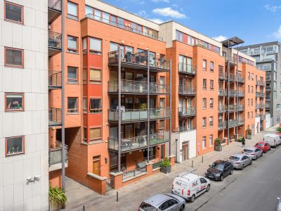 168 Castleforbes Sq - Exterior (1 of 2) - Photo - Ben Ryan